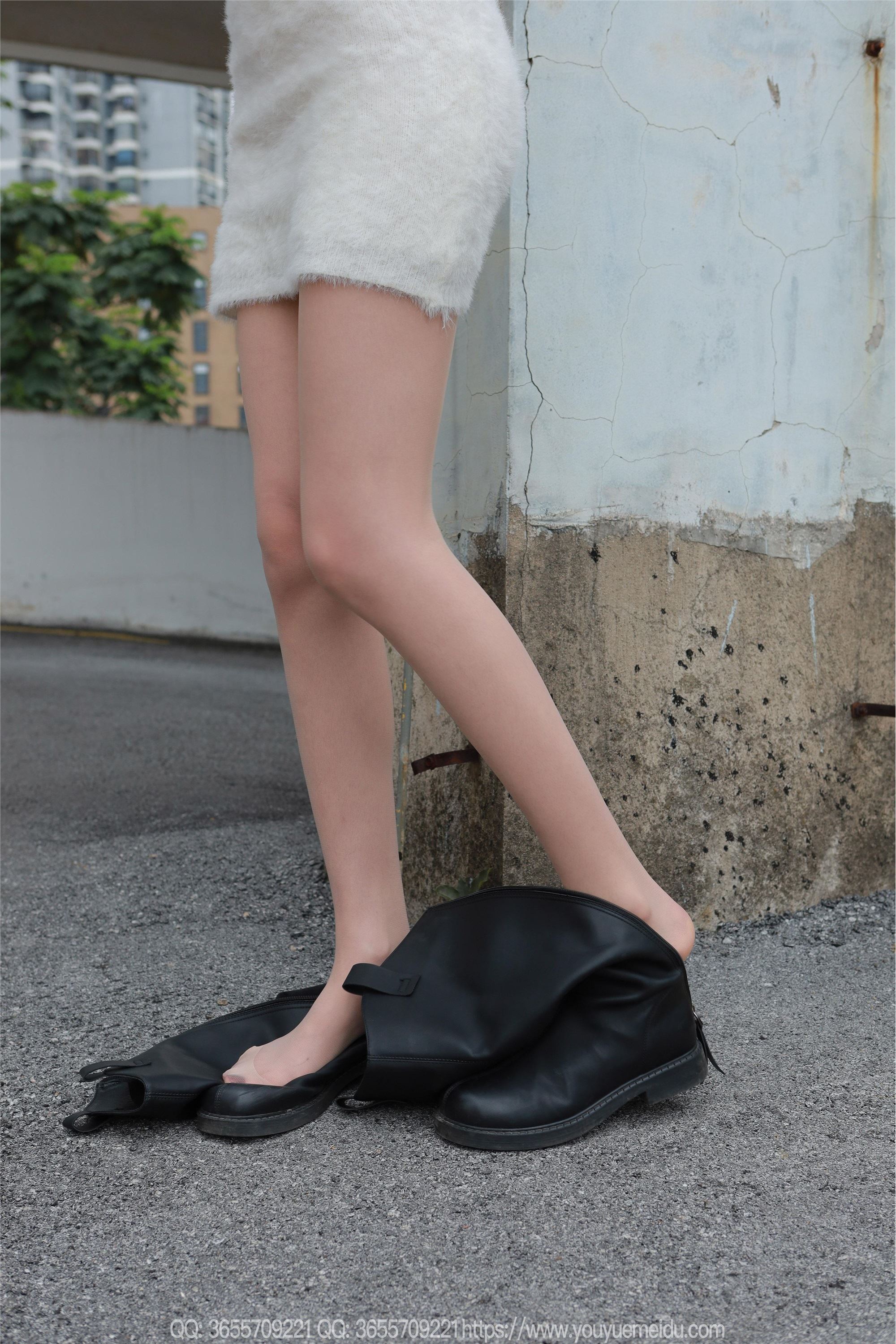 IESS异思趣向  2025.04.07 丝享家 .2021 团团《长靴包臀裙（下）》